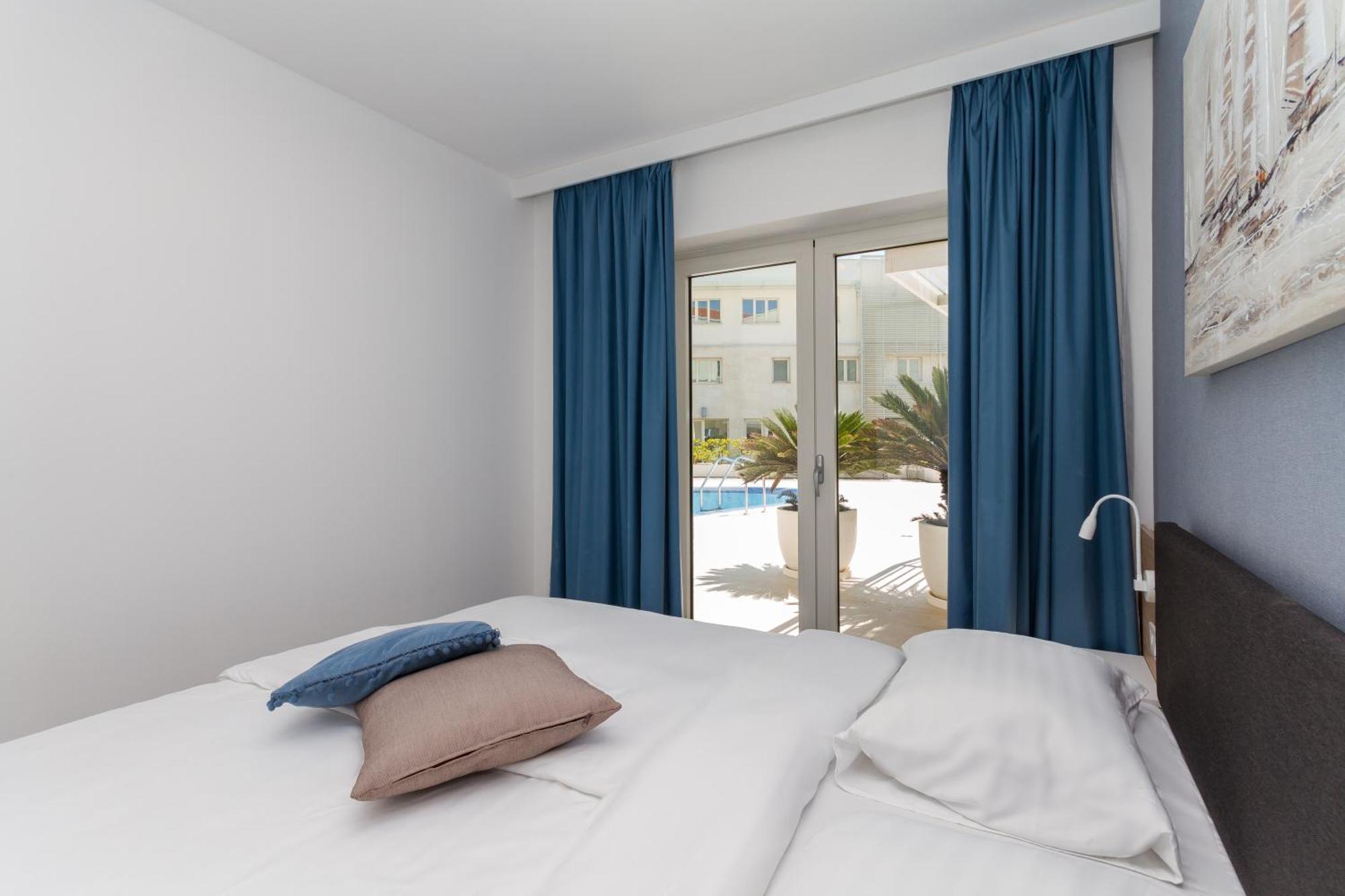 The Garden Palace Umag By Locap Group Exterior photo